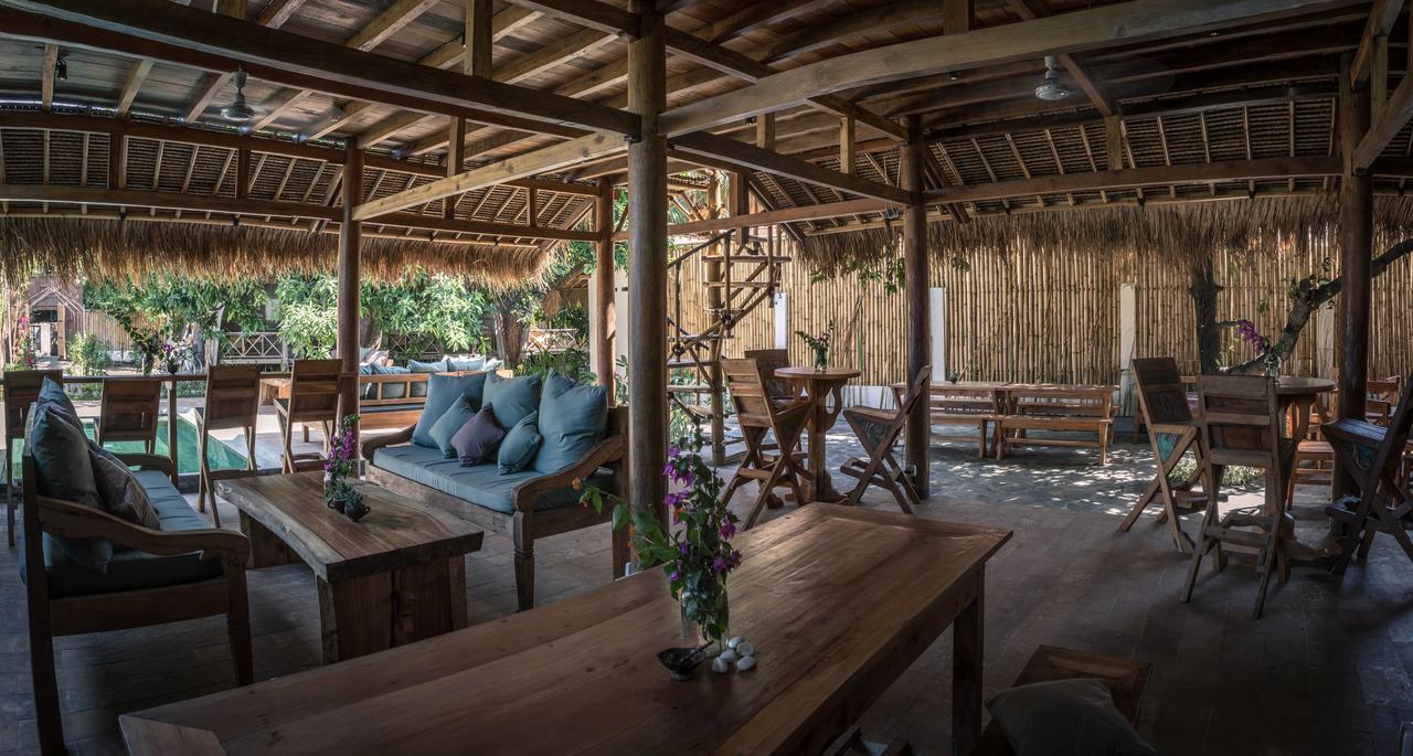 Flowers & Fire Yoga Garden Gili Air Esterno foto